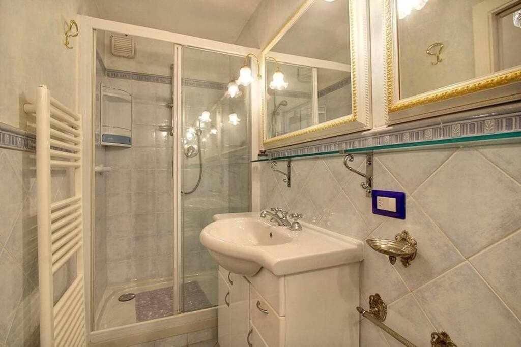 Santa Croce Elegant With Garage Appartement