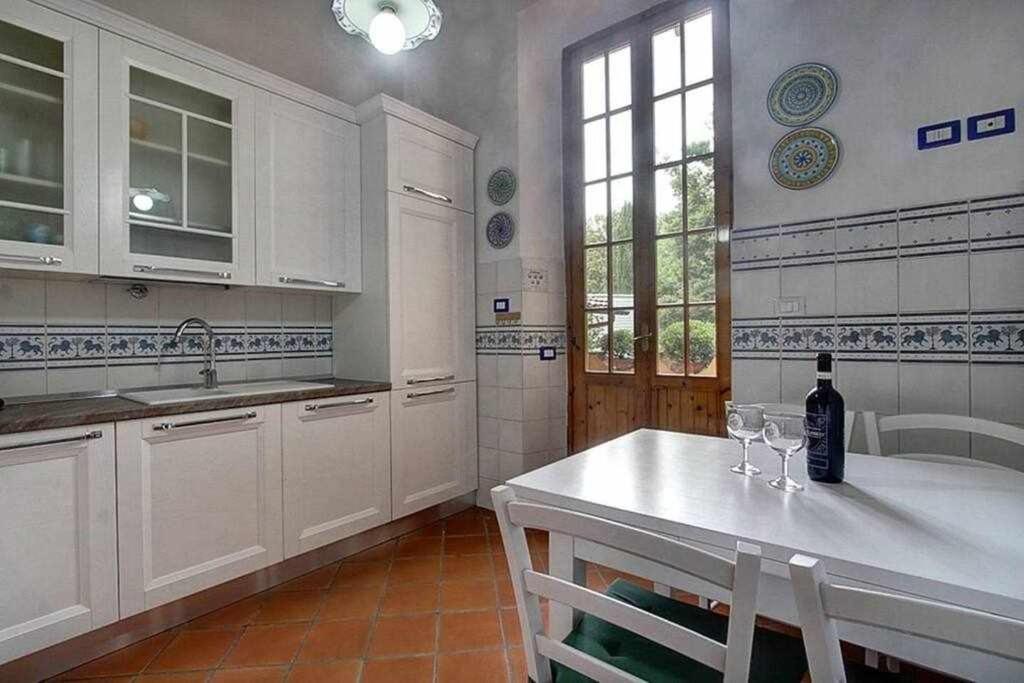 Appartement Santa Croce Elegant With Garage *