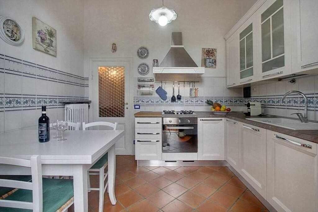 Appartement Santa Croce Elegant With Garage